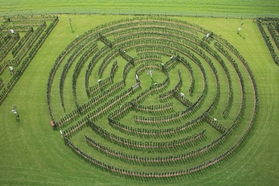 Labyrinth Öpfelgarte Juckerfarm